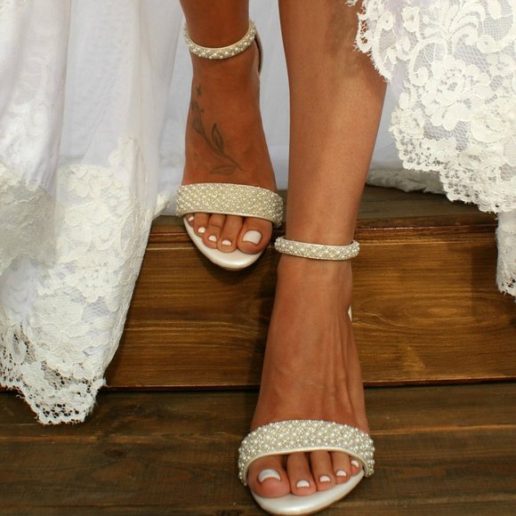 Handmade Ivory Beaded Block Heel Wedding Sandals - Picture 4 of 7